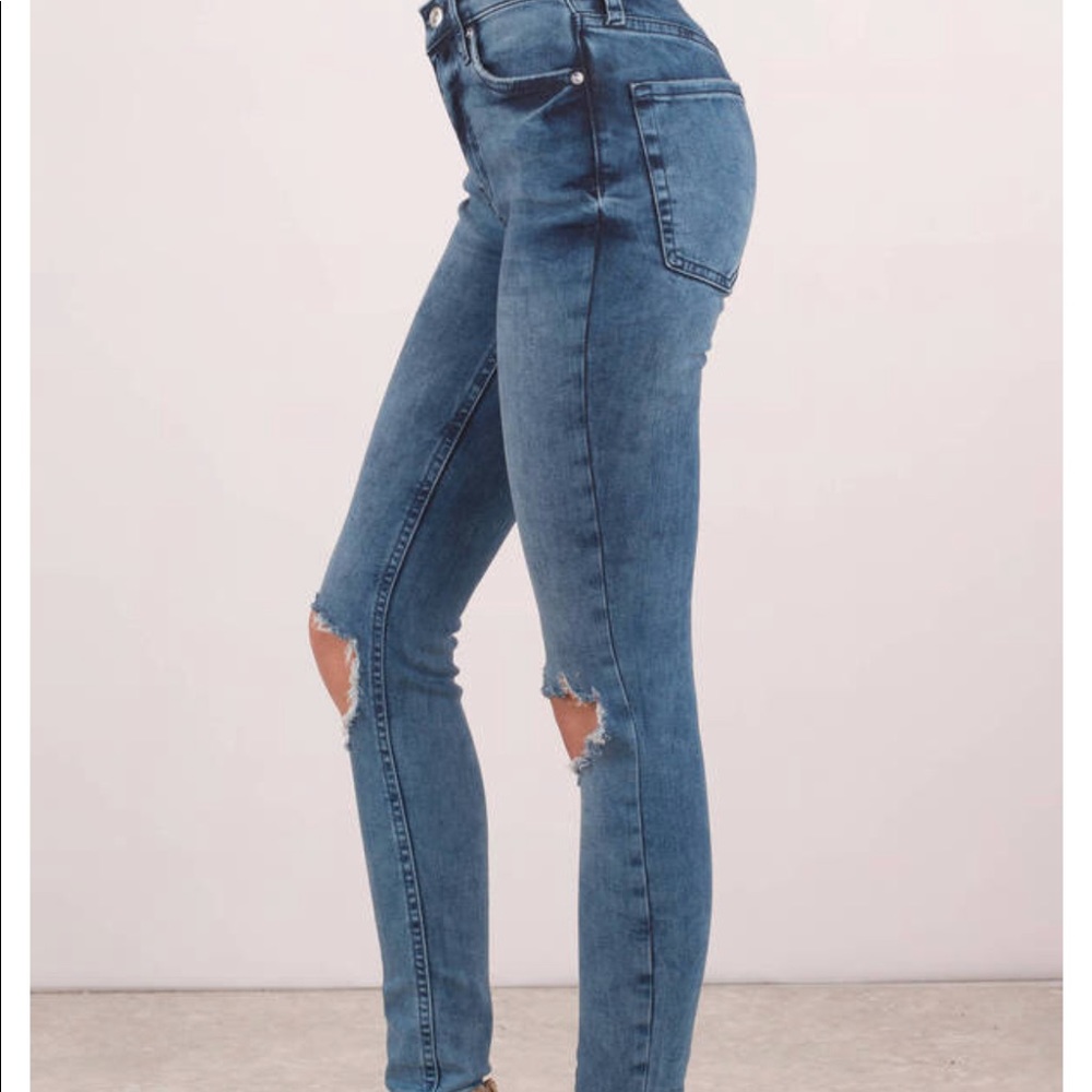 Jeans - Picture 2 of 3